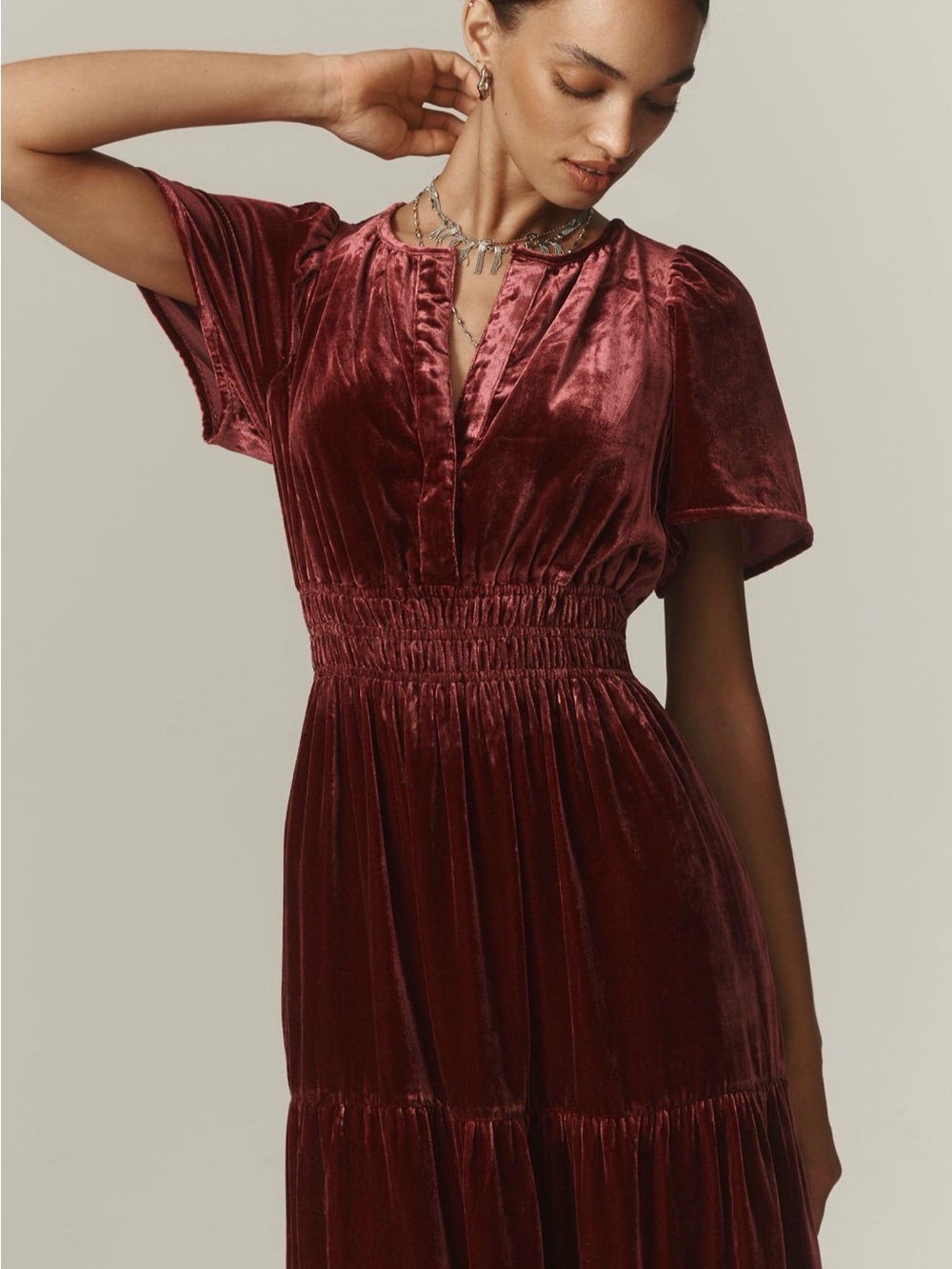 EUC Anthropologie Velvet Somerset in Cherrywood